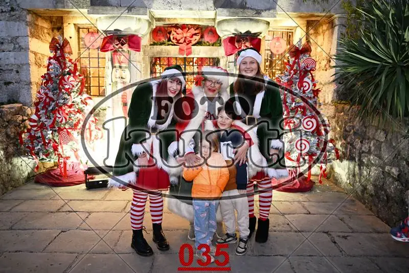 30.11. paljenje lampica 11 - FotoKurti