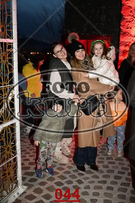 30.11. paljenje lampica 8 - FotoKurti