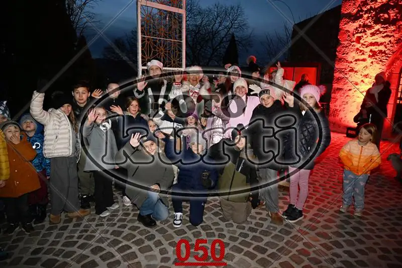 30.11. paljenje lampica 2 - FotoKurti