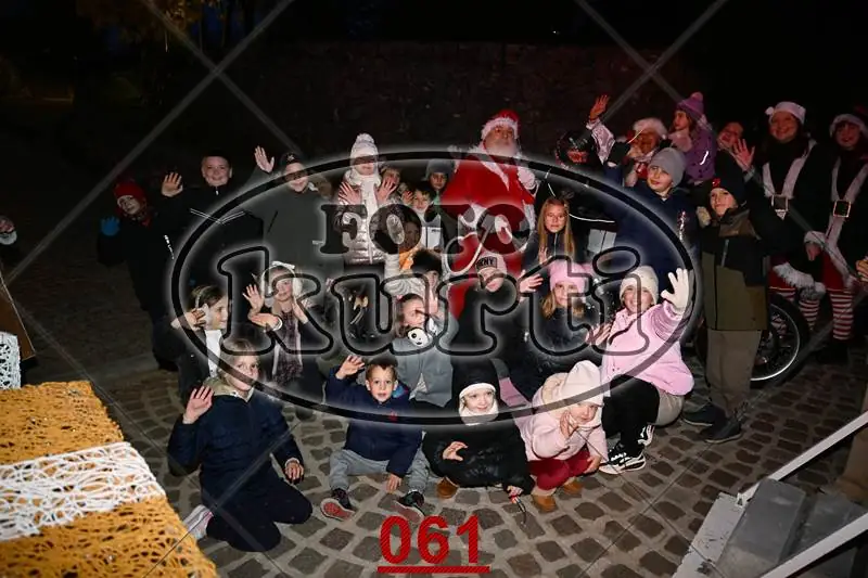 30.11. paljenje lampica 1 - FotoKurti