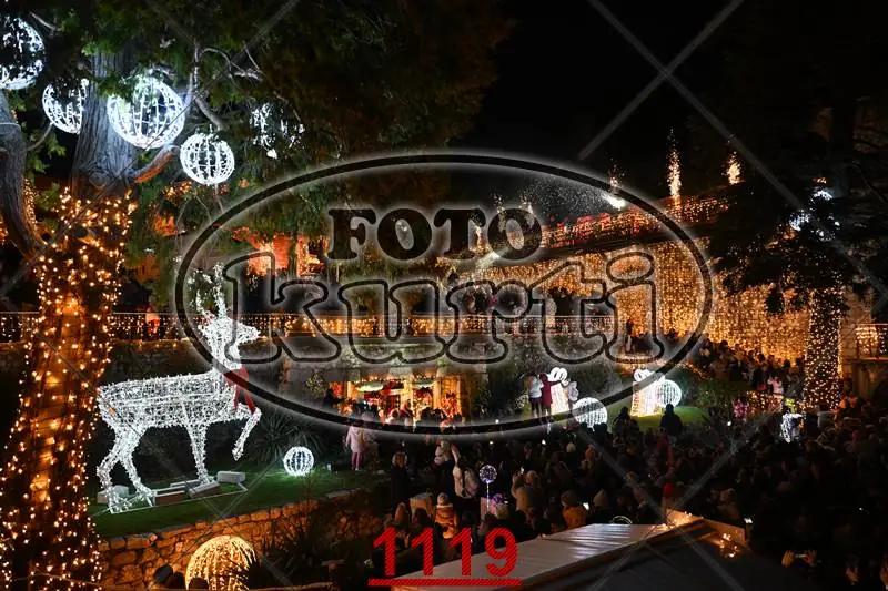 30.11. paljenje lampica 3 - FotoKurti