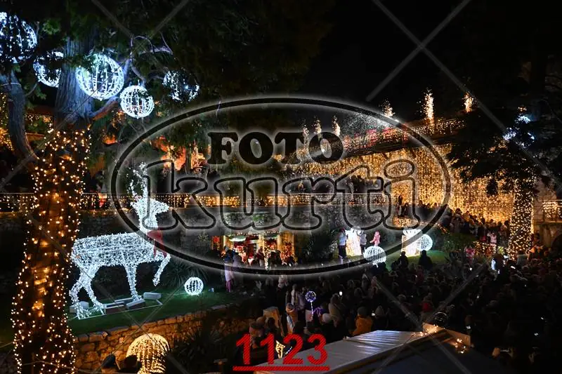 30.11. paljenje lampica 8 - FotoKurti