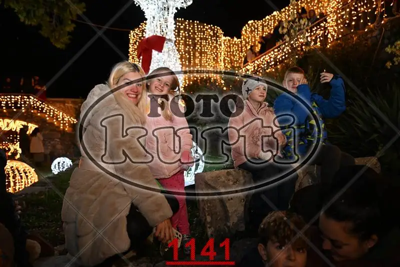 30.11. paljenje lampica 4 - FotoKurti