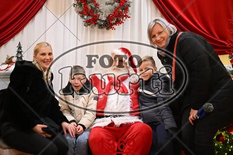 30.11. paljenje lampica 2 - FotoKurti