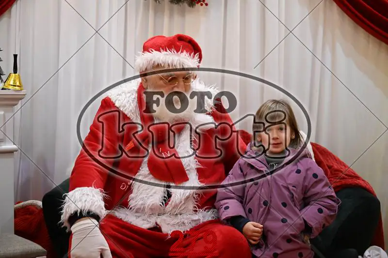 30.11. paljenje lampica 1 - FotoKurti