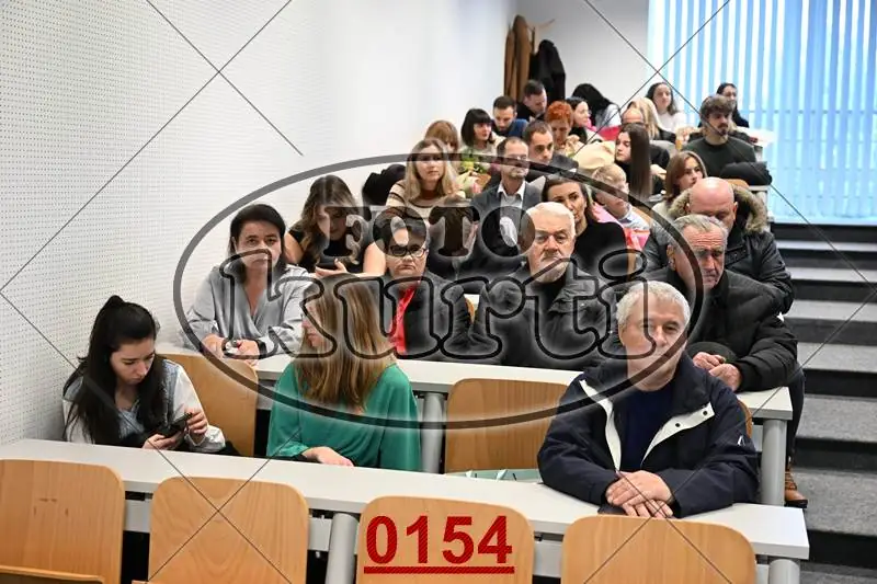 10:00h 10 - FotoKurti