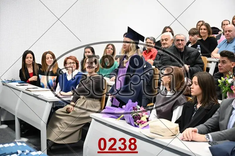 10:00h 10 - FotoKurti