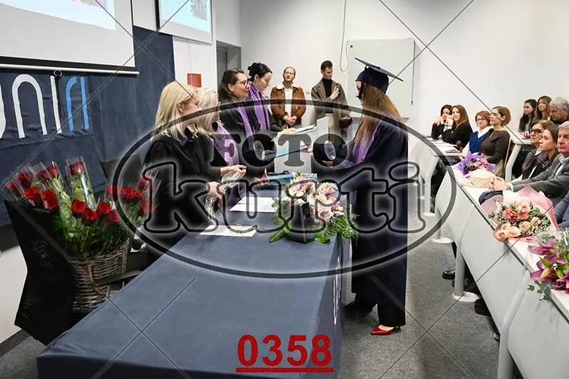 10:00h 10 - FotoKurti