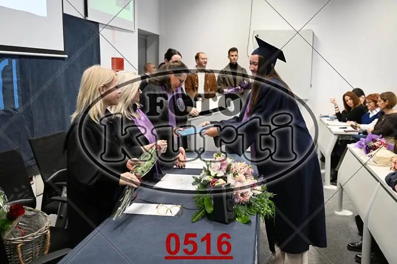 10:00h 12 - FotoKurti