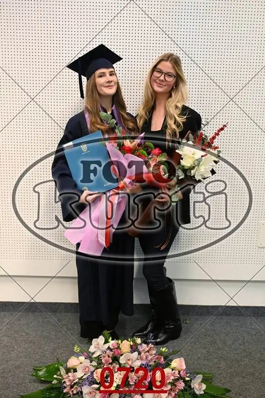 10:00h 12 - FotoKurti