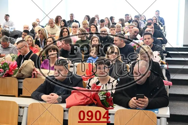 13:00h 8 - FotoKurti