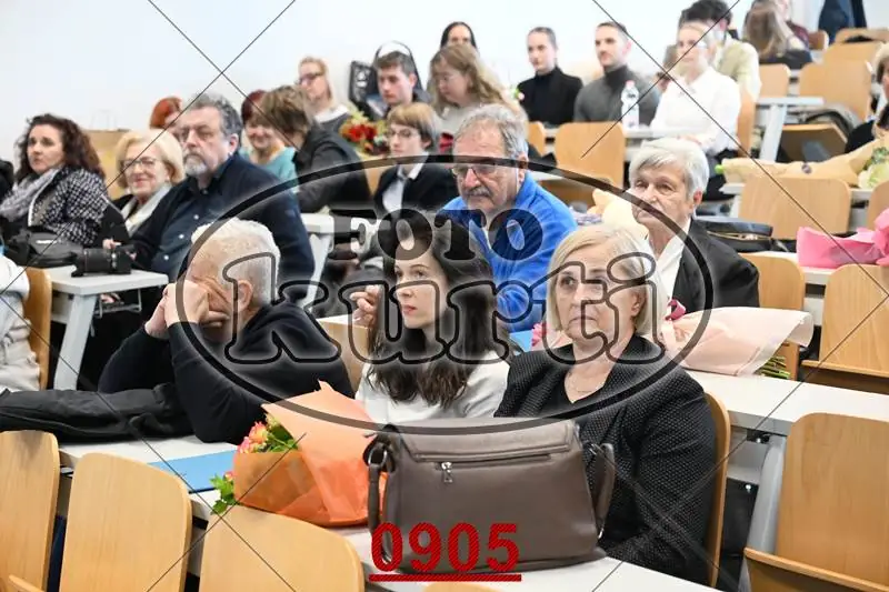 13:00h 9 - FotoKurti