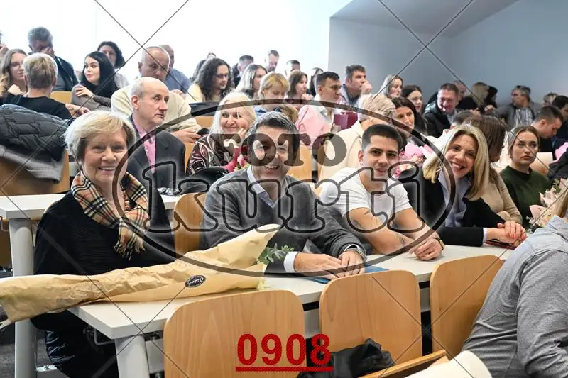 13:00h 12 - FotoKurti