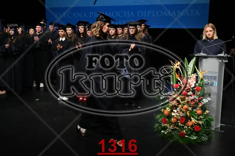 04. Promocija sanitarni inženjeri 1 - FotoKurti