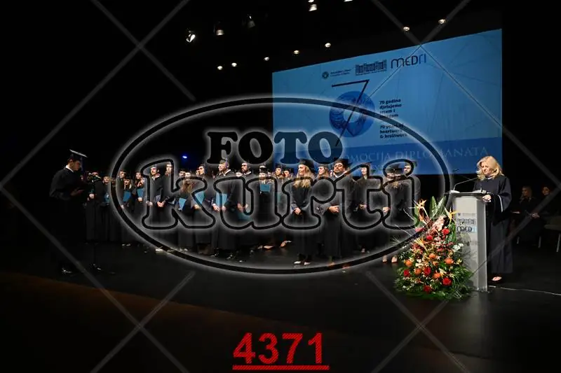 05. Doktori medicine - engleski 5 - FotoKurti