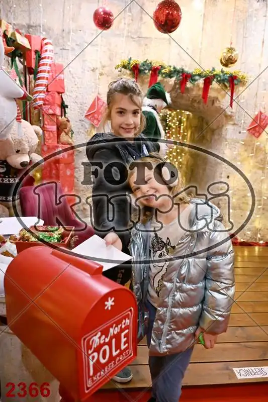 21.12. 10 00 DO 13 00 7 - FotoKurti