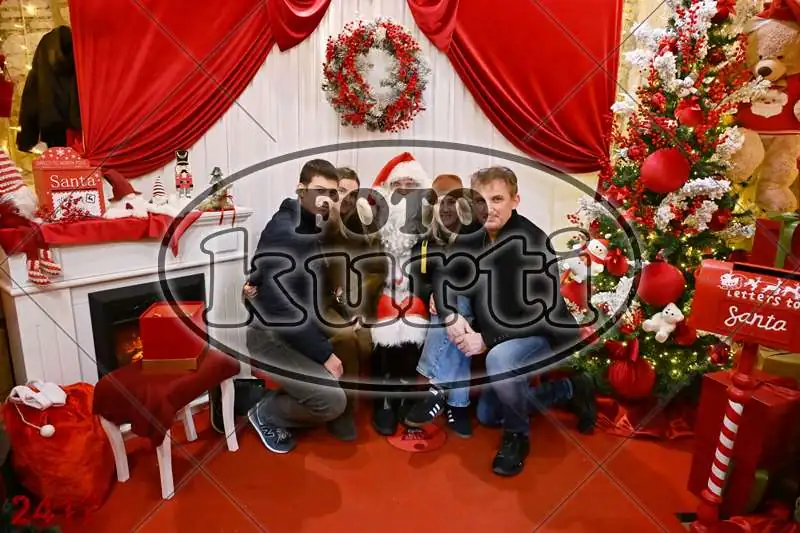 21.12. 10 00 DO 13 00 10 - FotoKurti