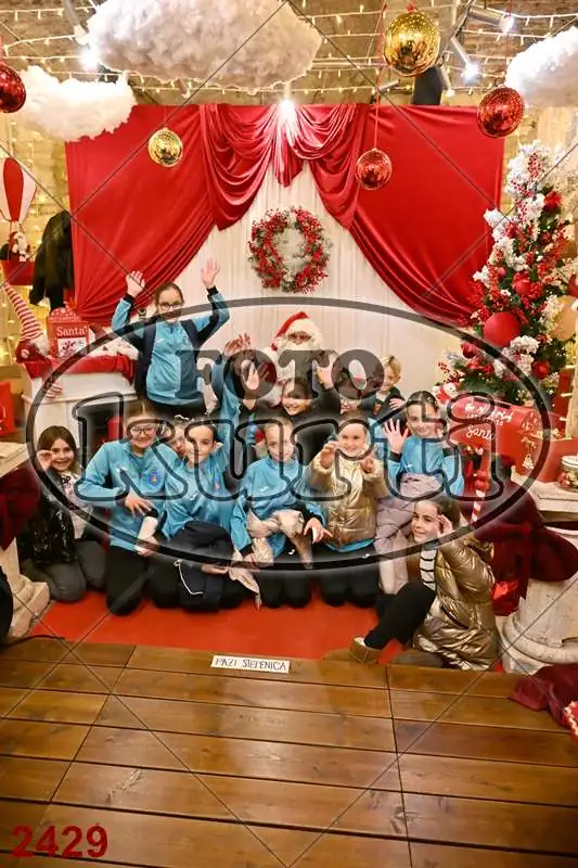 21.12. 10 00 DO 13 00 10 - FotoKurti