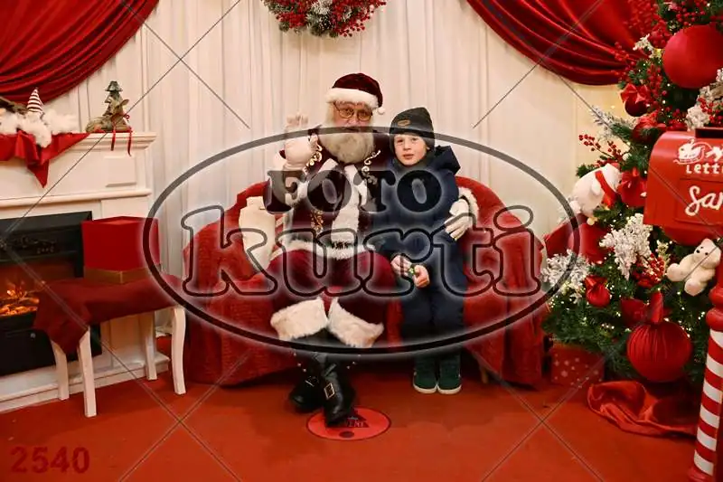 21.12. 15 00 DO 17 30 5 - FotoKurti
