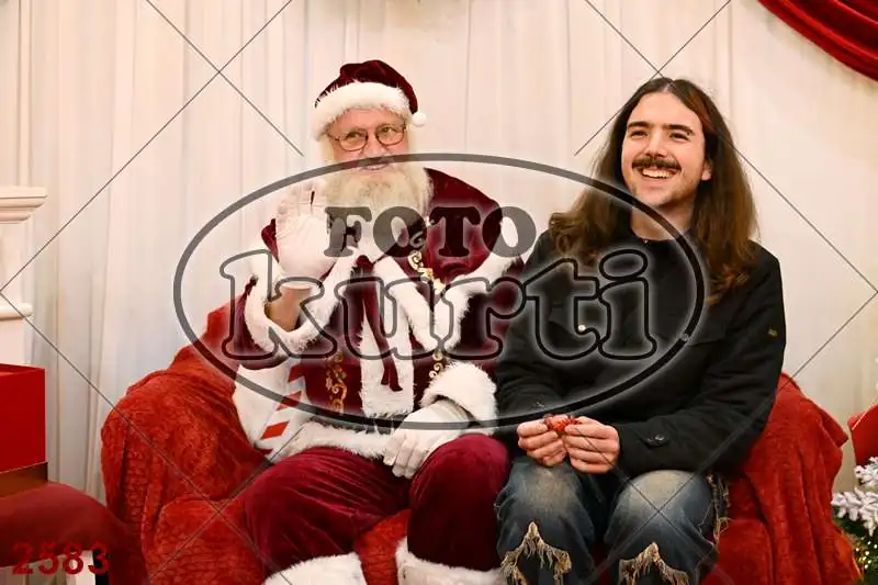 21.12. 15 00 DO 17 30 12 - FotoKurti
