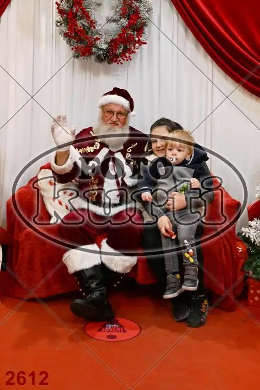21.12. 15 00 DO 17 30 5 - FotoKurti