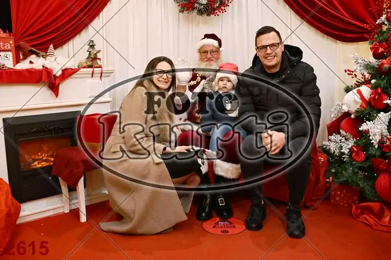 21.12. 15 00 DO 17 30 8 - FotoKurti