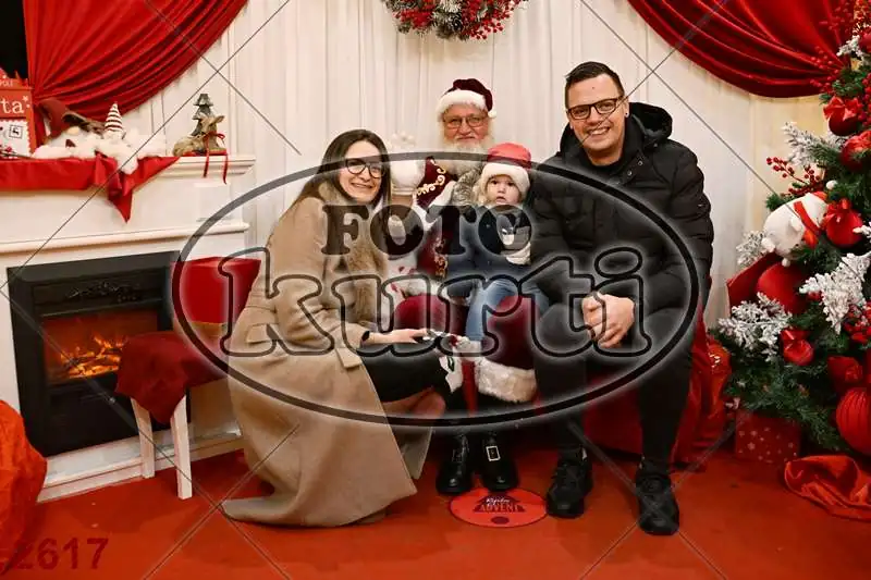 21.12. 15 00 DO 17 30 10 - FotoKurti