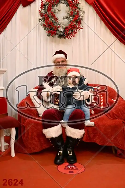 21.12. 15 00 DO 17 30 5 - FotoKurti