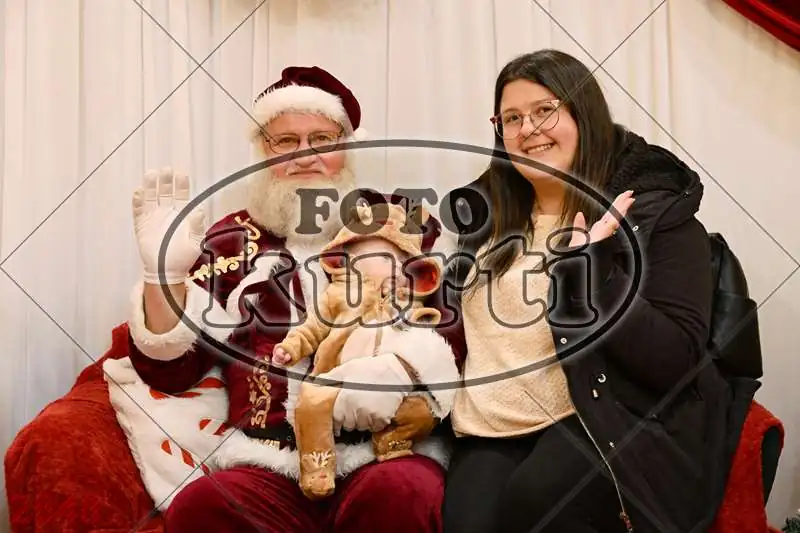 21.12. 15 00 DO 17 30 5 - FotoKurti