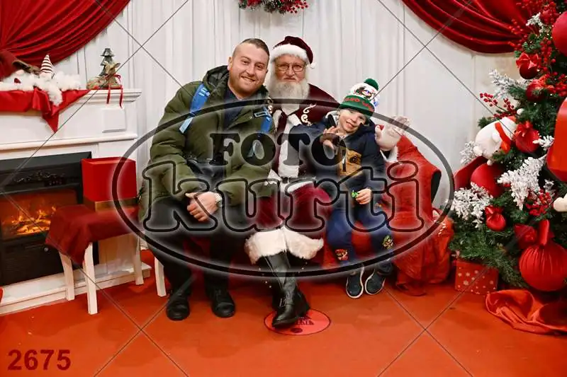 21.12. 15 00 DO 17 30 8 - FotoKurti