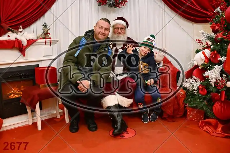 21.12. 15 00 DO 17 30 10 - FotoKurti