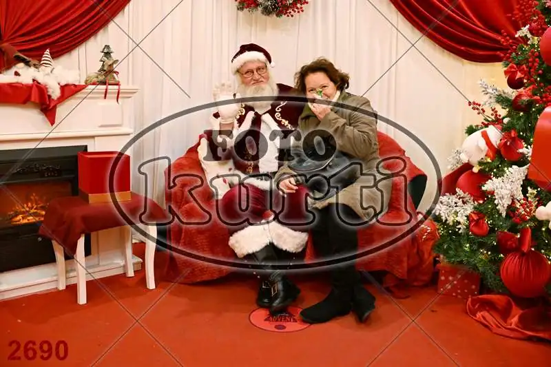21.12. 15 00 DO 17 30 11 - FotoKurti