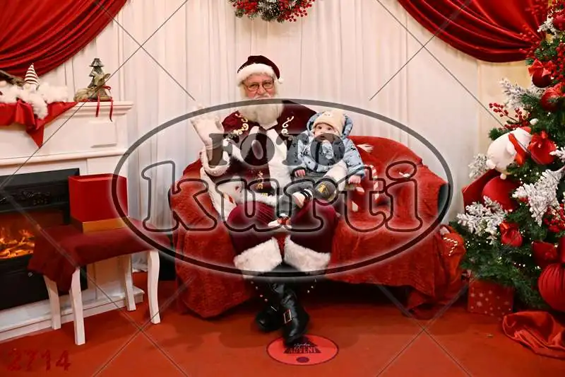 21.12. 15 00 DO 17 30 11 - FotoKurti