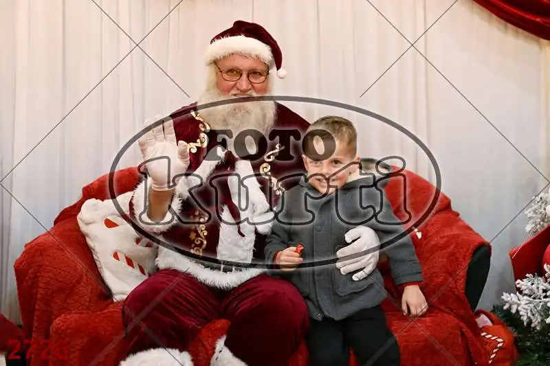 21.12. 15 00 DO 17 30 11 - FotoKurti