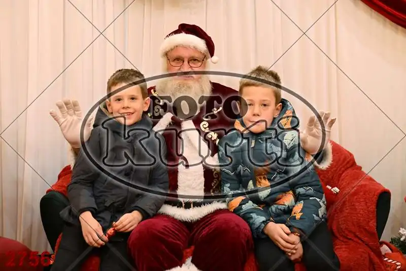 21.12. 15 00 DO 17 30 5 - FotoKurti