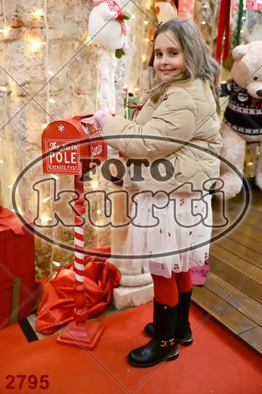 21.12. 15 00 DO 17 30 8 - FotoKurti