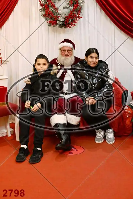 21.12. 15 00 DO 17 30 11 - FotoKurti