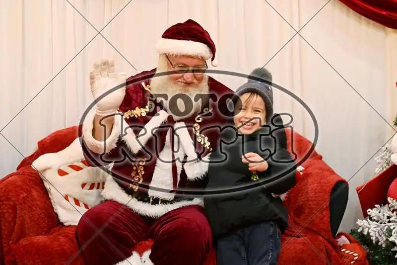 21.12. 15 00 DO 17 30 5 - FotoKurti