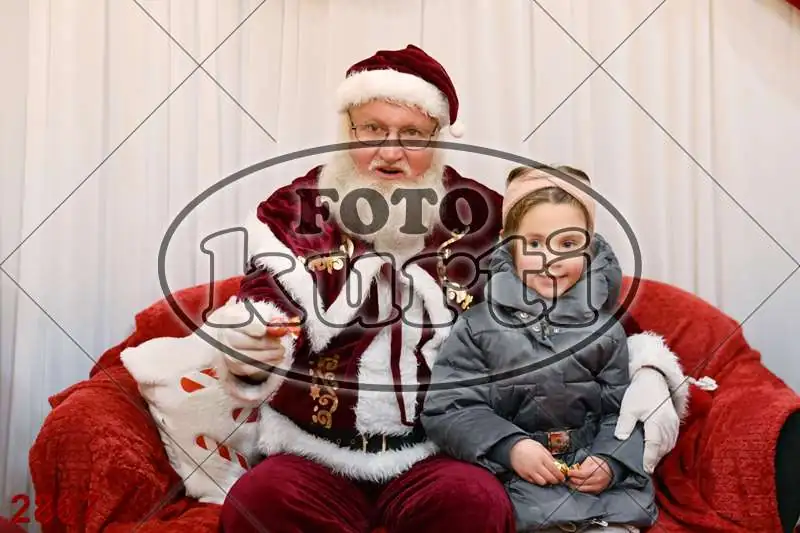 21.12. 15 00 DO 17 30 8 - FotoKurti