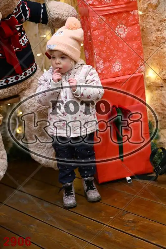 21.12. 15 00 DO 17 30 11 - FotoKurti