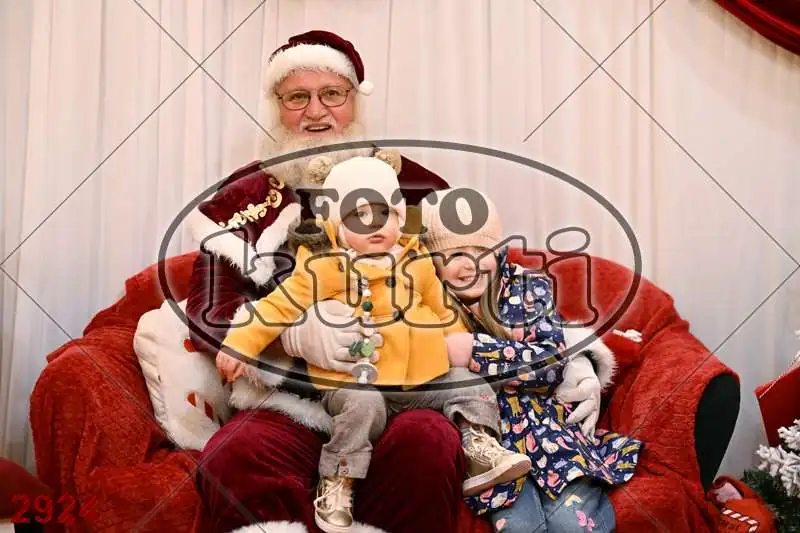 21.12. 15 00 DO 17 30 5 - FotoKurti