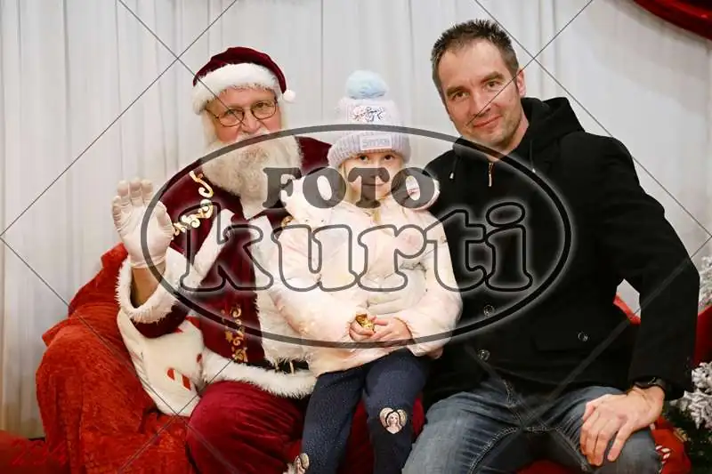 21.12. 15 00 DO 17 30 10 - FotoKurti