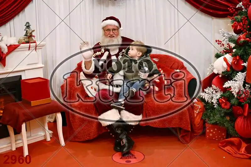 21.12. 15 00 DO 17 30 5 - FotoKurti