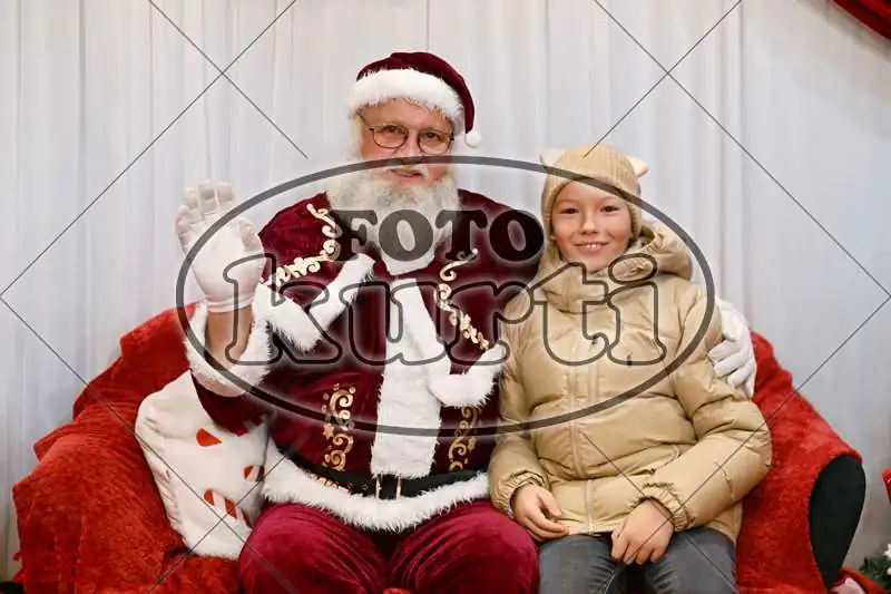 21.12. 15 00 DO 17 30 10 - FotoKurti