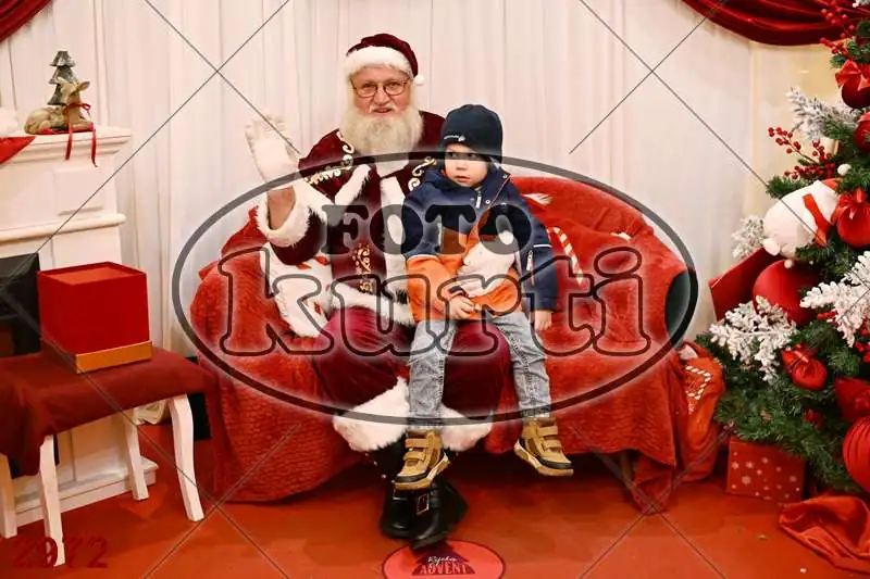 21.12. 15 00 DO 17 30 5 - FotoKurti