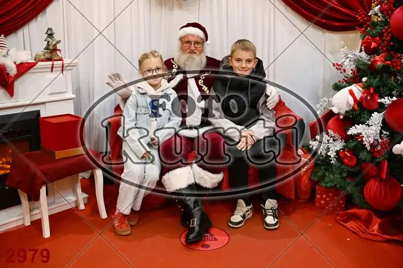 21.12. 15 00 DO 17 30 12 - FotoKurti