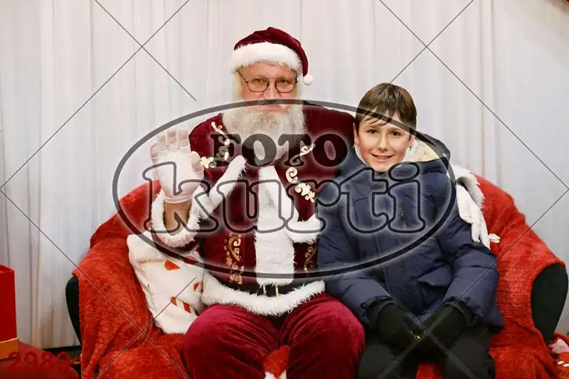 21.12. 15 00 DO 17 30 10 - FotoKurti