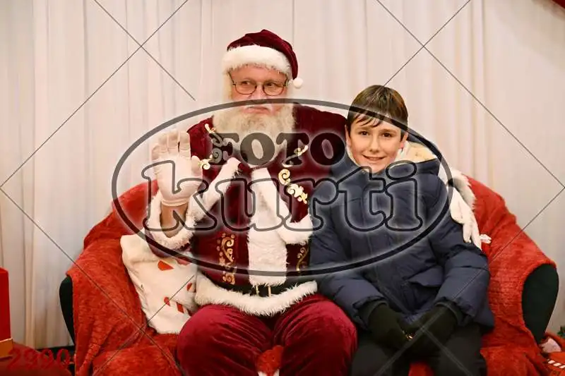 21.12. 15 00 DO 17 30 11 - FotoKurti