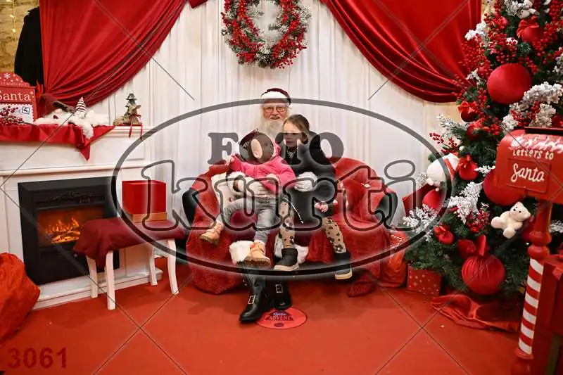 21.12. 17 30 DO 20 00 8 - FotoKurti