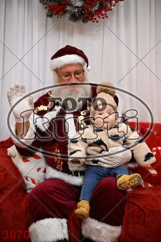 21.12. 17 30 DO 20 00 5 - FotoKurti